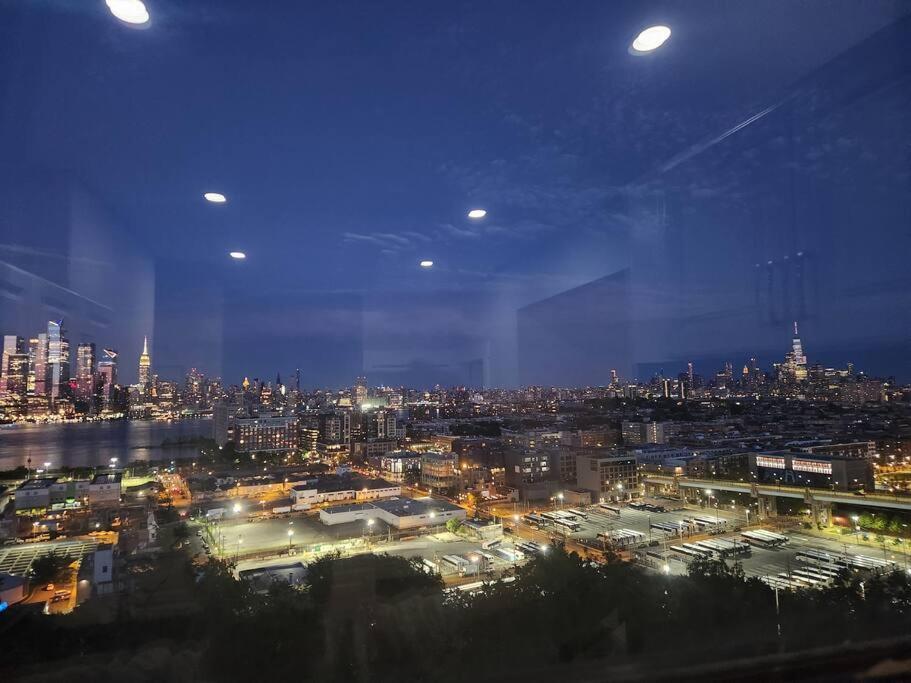 Elegant 2 Bed Gem! Mins From Nyc Apartment Union City Exterior foto