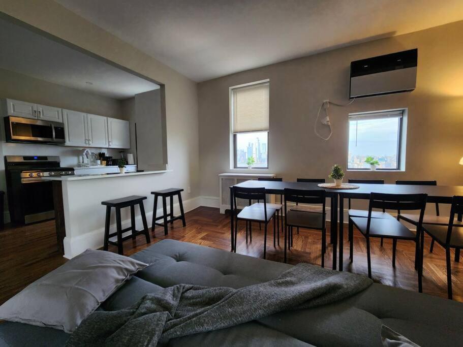 Elegant 2 Bed Gem! Mins From Nyc Apartment Union City Exterior foto