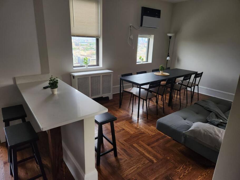 Elegant 2 Bed Gem! Mins From Nyc Apartment Union City Exterior foto